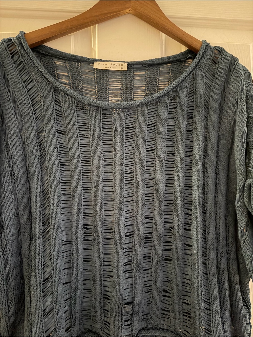 NWOT Final Touch Open-Weave Cropped Sweater in Teal Blue. Size medium. - Picture 3 of 4